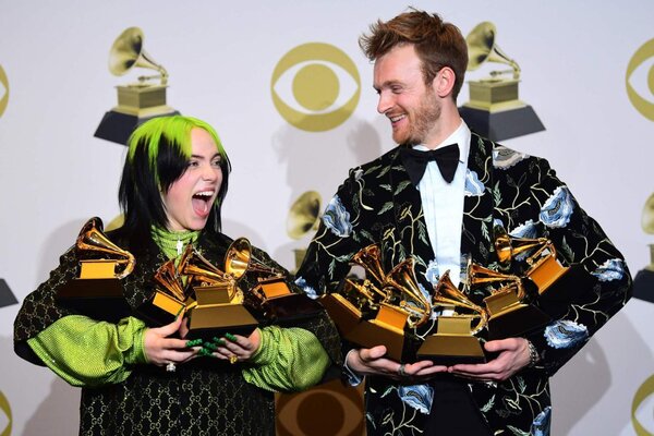 Diario HOY | Los Grammys llegan a Las Vegas que apuesta por una noche de estrellas