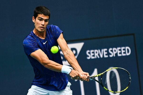 El español Carlos Alcaraz es el campeón más joven del Masters 1000 de Miami - Tenis - ABC Color