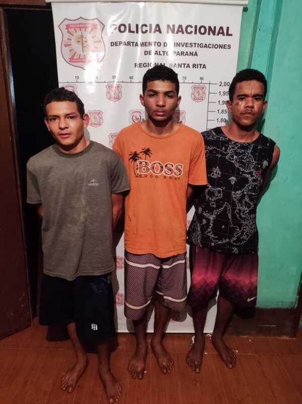 Detienen a tres brasileños y recuperan auto robado en Santa Rita - La Clave