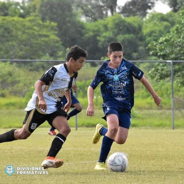 Sub 14: empates que favorecieron al Ciclón - Fútbol - ABC Color