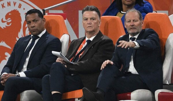 Louis van Gaal sufre de cáncer pero igual irá al Mundial, asegura