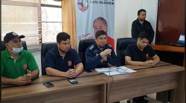 Luego de presión y críticas por intentar violar ley, Vaesken promete incluir banana en merienda - La Clave
