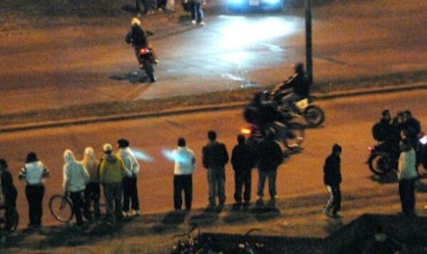 Policía mató a joven que participaba de carrera clandestina