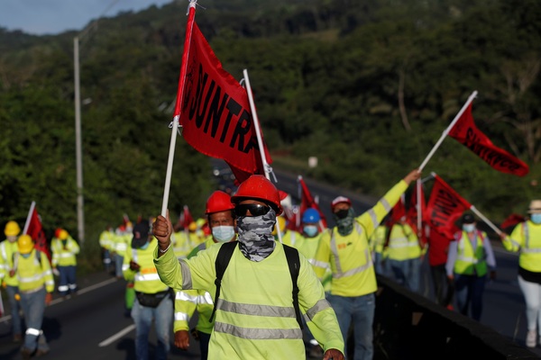 El sindicato de la construcción logra un alza salarial del 6,6% en Panamá - MarketData