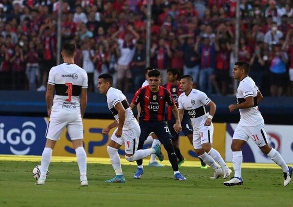 ¡Plateas Agotadas! Ya casi no hay entradas para el superclásico copero