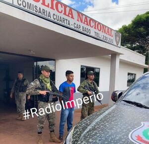 Bajo fuerte custodia policial trasladan a supuesto atacante de Ja’umina Fest - Radio Imperio