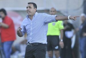 Diario HOY | Sarabia y el estreno triunfal en Nacional: "Busco un orden táctico para el equipo"
