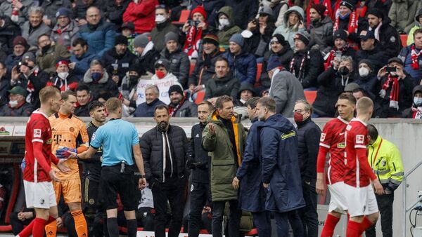 El Friburgo protesta contra derrota ante el Bayern