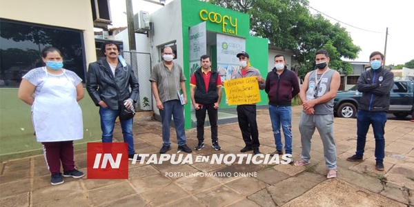 FERIANTES DE "LA PLACITA" PIDEN A LA EBY PAGÓ POR BONOS - Itapúa Noticias
