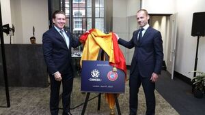 CONMEBOL y UEFA inauguran su oficina compartida en Londres