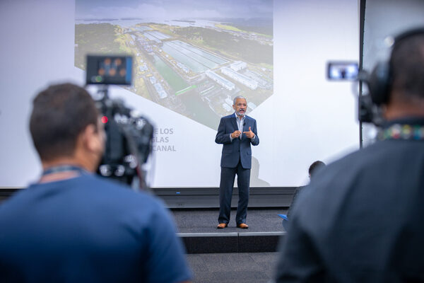La crisis del gas en Europa afecta el tránsito de buques de GNL por el Canal de Panamá - MarketData