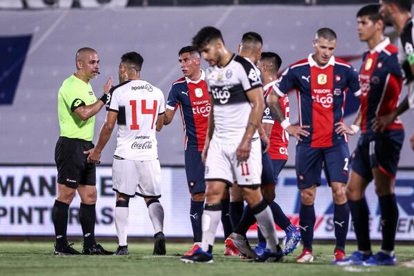 ¿Cuál fue el último superclásico en el Defensores del Chaco? - Superclásico - ABC Color