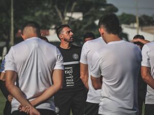 Cáceres y los 23 concentrados de Olimpia para el superclásico - Superclásico - ABC Color