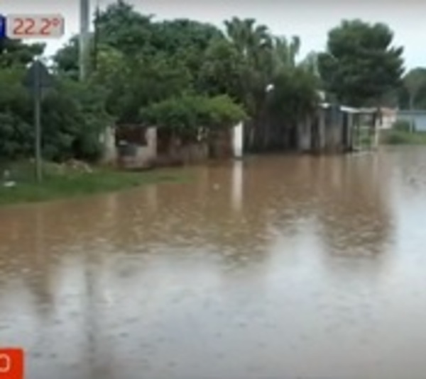 San Lorenzo: Calle Amambay se vuelve río con cada tormenta - Paraguay.com
