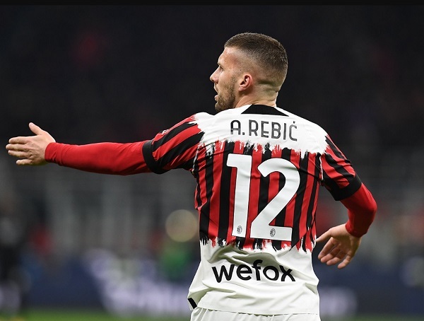Polémica por nueva “innovadora” camiseta del Milan - La Prensa Futbolera