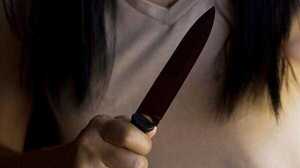 Mujeres con cuchillo en mano asaltaron a una joven en Coronel Oviedo - Noticiero Paraguay