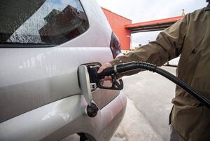 Congreso salvadoreño congela precios de los combustibles - Mundo - ABC Color