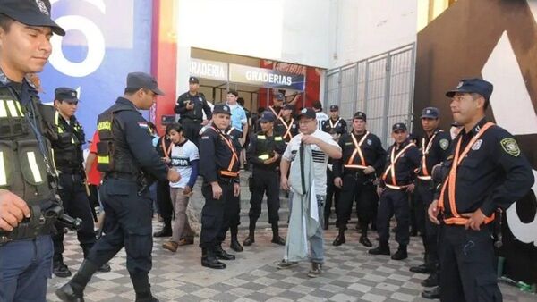Policías utilizarán cámaras corporales durante el superclásico