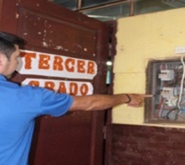Minga Guazú: Malvivientes dejan sin energía eléctrica a estudiantes - Paraguay.com