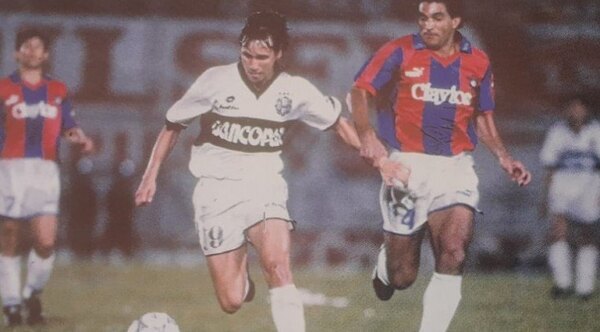 El futbolista que más clásicos de Copa Libertadores jugó y nunca perdió
