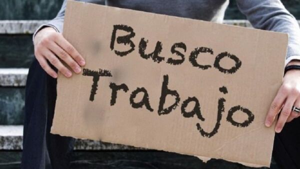 "Se revientan estudiando para recibirse en la universidad y luego venden chipa"