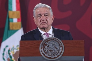 López Obrador llama a la oposición "rebelarse" y aprobar la reforma eléctrica - MarketData