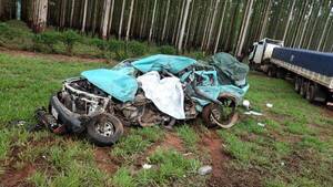 Caaguazú: Funcionario de Ande muere en choque con un camión