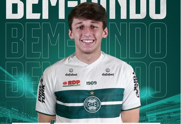 Matías Galarza fue anunciado en el Coritiba de Gustavo Morínigo