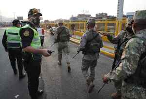 Gobierno de Perú: el toque de queda en Lima se ordenó para prevenir el vandalismo - MarketData