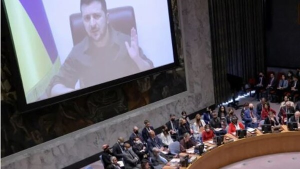 Zelenski instó al Consejo de Seguridad de la ONU a actuar "inmediatamente" en Ucrania