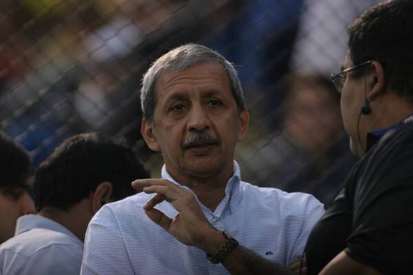 Crónica / Juan Alberto Acosta, ¿Se va de Guaraní?