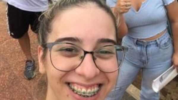 Recuperan camioneta robada "al estilo FBI"