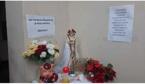 Robaron el rosario de la Rosa Mística en Cámara de Diputados - Noticiero Paraguay
