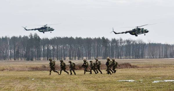 La Nación / Rusia dice que derribó helicópteros