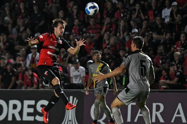 Libertadores: Colón derrota a Peñarol y lidera el Grupo G - Fútbol - ABC Color