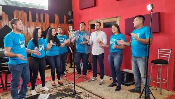Orquesta H2O e Iván Zavala llevan el sonido del agua a la música - Te Cuento Paraguay