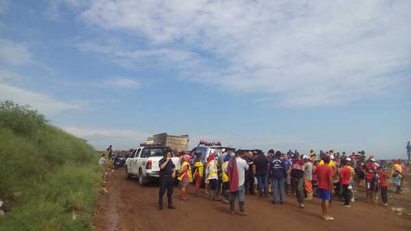 Mujer muere tras ser arrollada por un camión en Cateura | 1000 Noticias