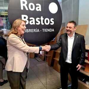 Homenaje: librería en Argentina lleva el nombre de Augusto Roa Bastos - El Independiente