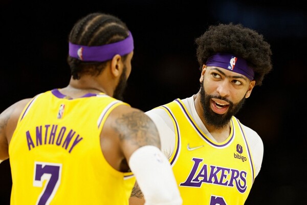 Diario HOY | Fracaso rotundo: los Lakers de LeBron, eliminados de la lucha por los playoffs de la NBA