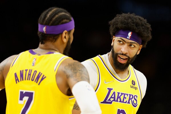 Los Lakers quedan fuera de playoffs: claves de una debacle histórica