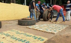 Más de 800kg de marihuana estaban ocultos en ruedas de camión