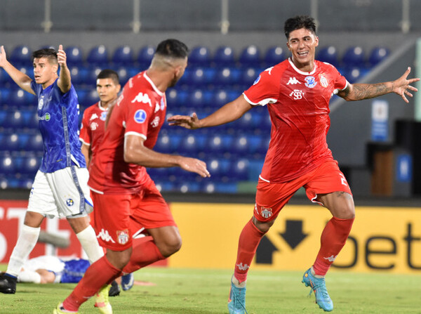 El Rojo Mallorquino se presenta en la Sudamericana