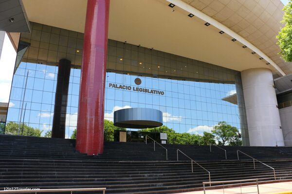 Funcionarios públicos se movilizarán este jueves frente al Congreso para pedir 15% de aumento salarial