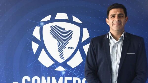 Enrique Cáceres toma el lugar de Wilson Seneme