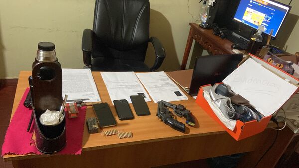 Tras persecución, detuvieron a 4 personas que asaltaron un minimarket en Luque - Megacadena — Últimas Noticias de Paraguay