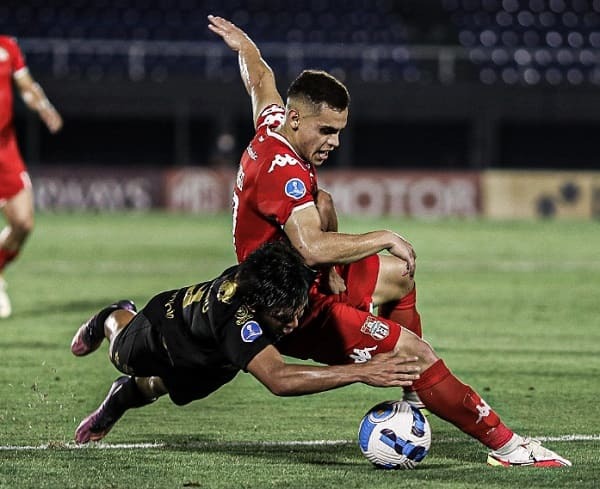General Caballero iguala ante La Guaira en la Sudamericana