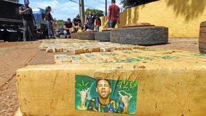 Hernandarias: Incautan alijo de marihuana en paquetes con foto de Neymar
