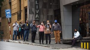 Condenados a reguladas y sin refugios