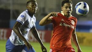 Internacional se duerme y el 9 de Octubre rescata un punto