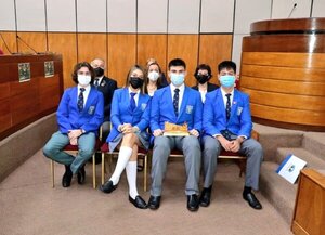 Senado homenajea a estudiantes que obtuvieron medalla de oro en Dubái - Megacadena — Últimas Noticias de Paraguay